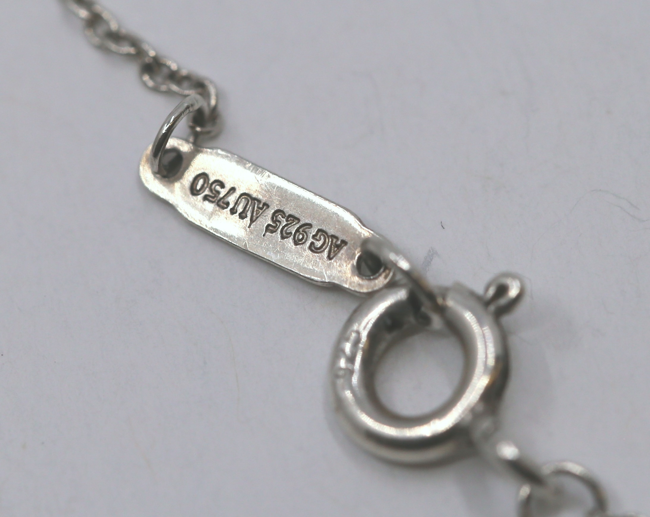 Náhrdelník s klíči od Tiffany & Co