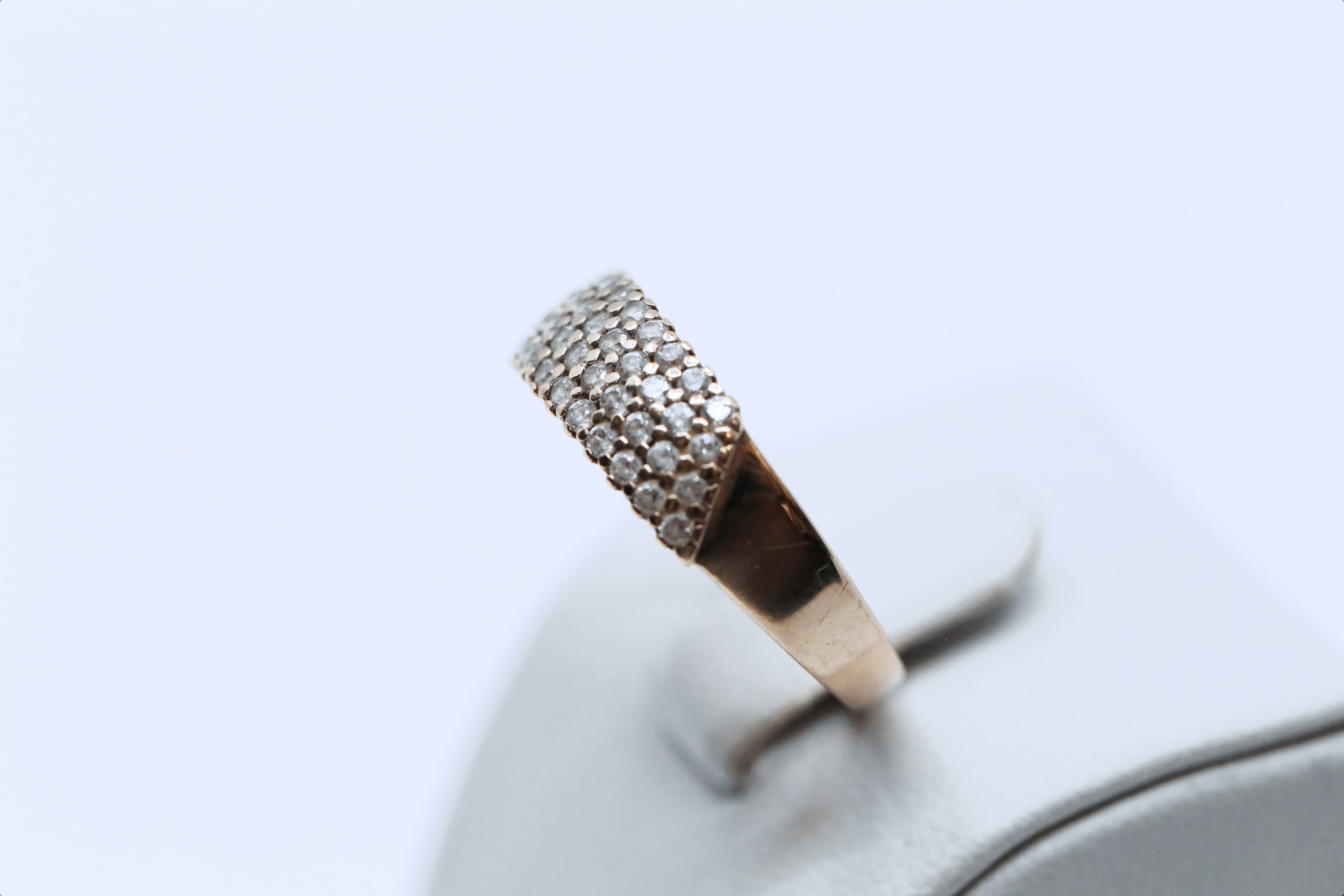 Zlatý dámský prsten elegance 14k – 2,12g — fotografie 2