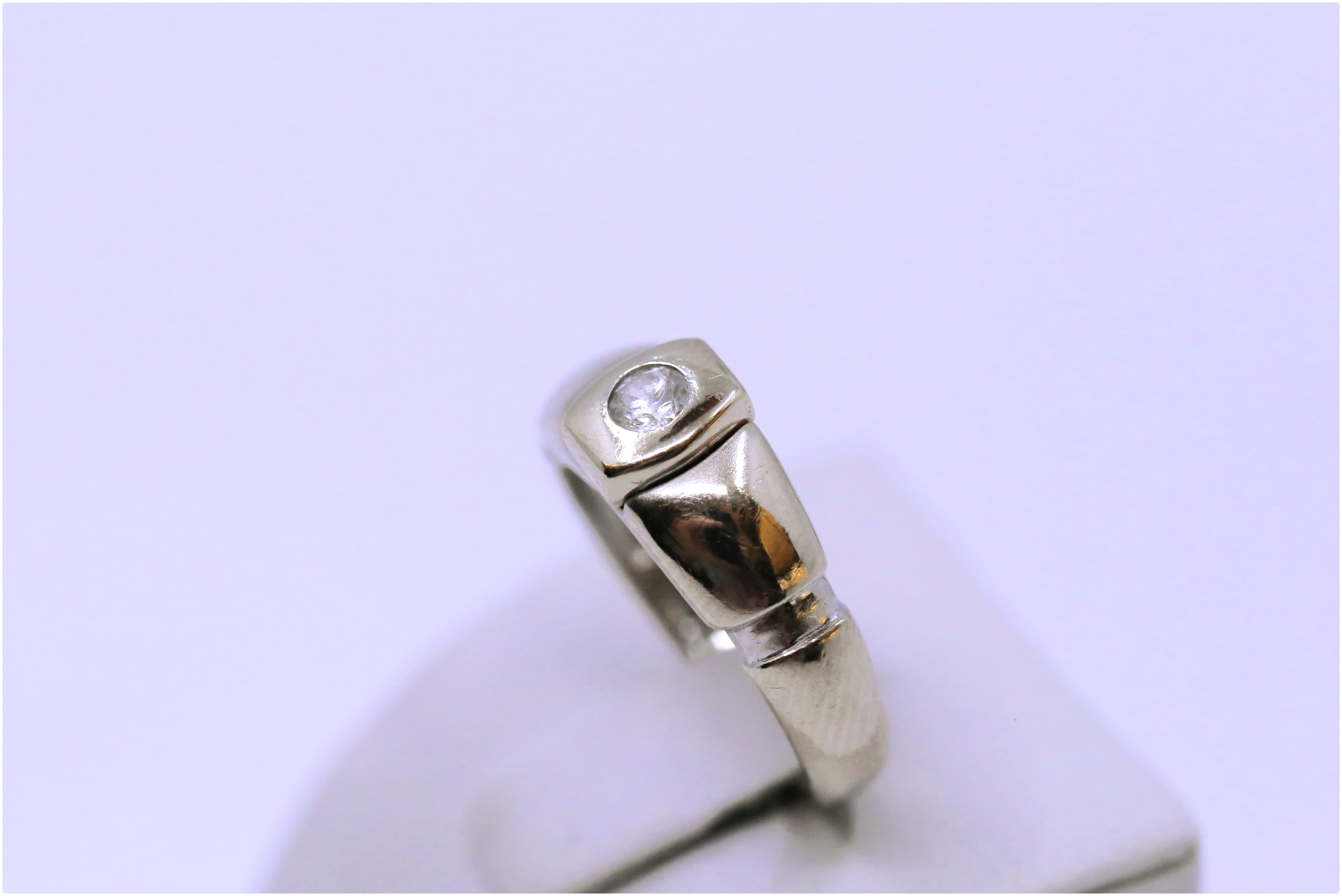 Zlatý dámský prsten z bíleho zlata 14k – 3,68g — fotografie 2
