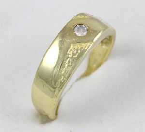 Pánský prsten s kamenem