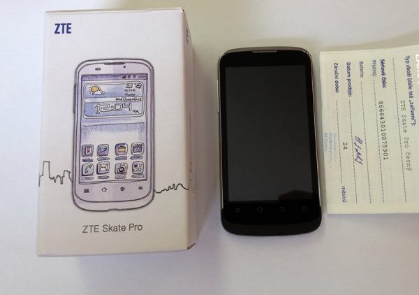Nový mobilní telefon: ZTE Skate Pro (záruka) + krabice. Záruka platí od 11.2.2013.