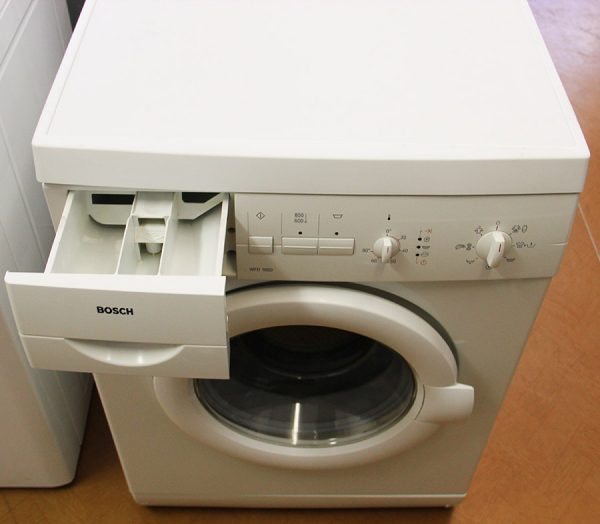 Bosch WFD 1660 (bazar)