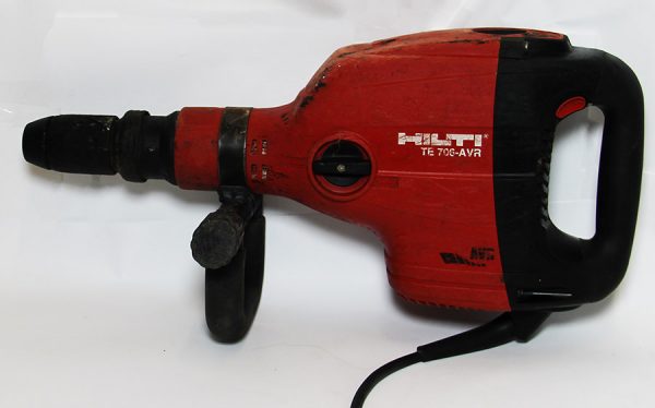 HILTI TE 706 AVR (bazar)