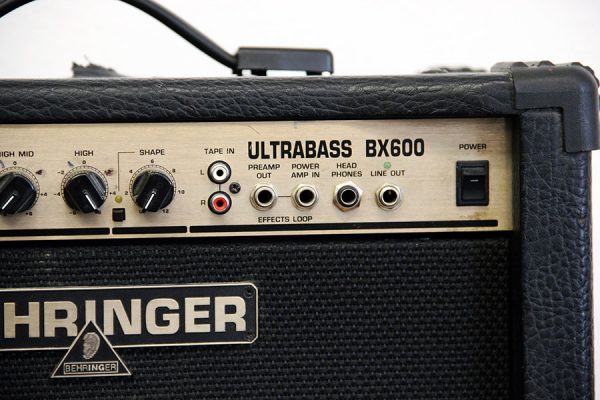 ULTRABASS BX600 (bazar)