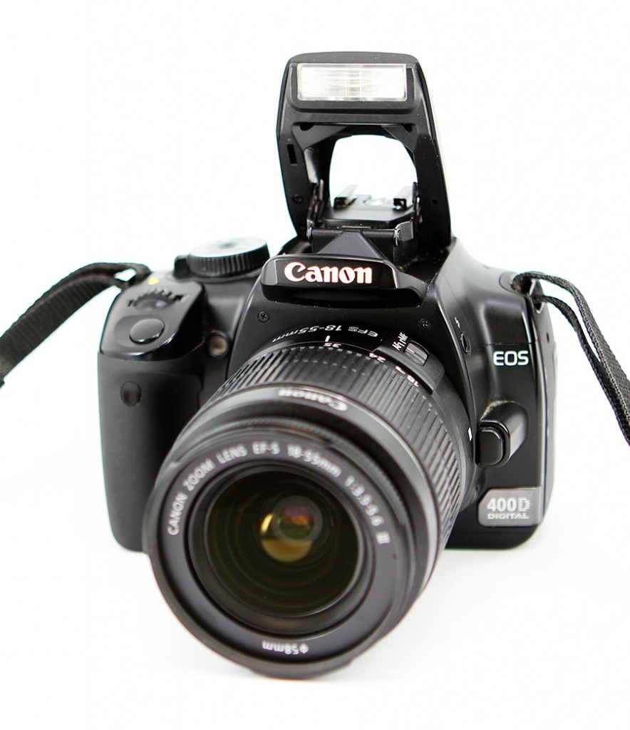 Canon 400D + EFS 18-55 mm (bazar)