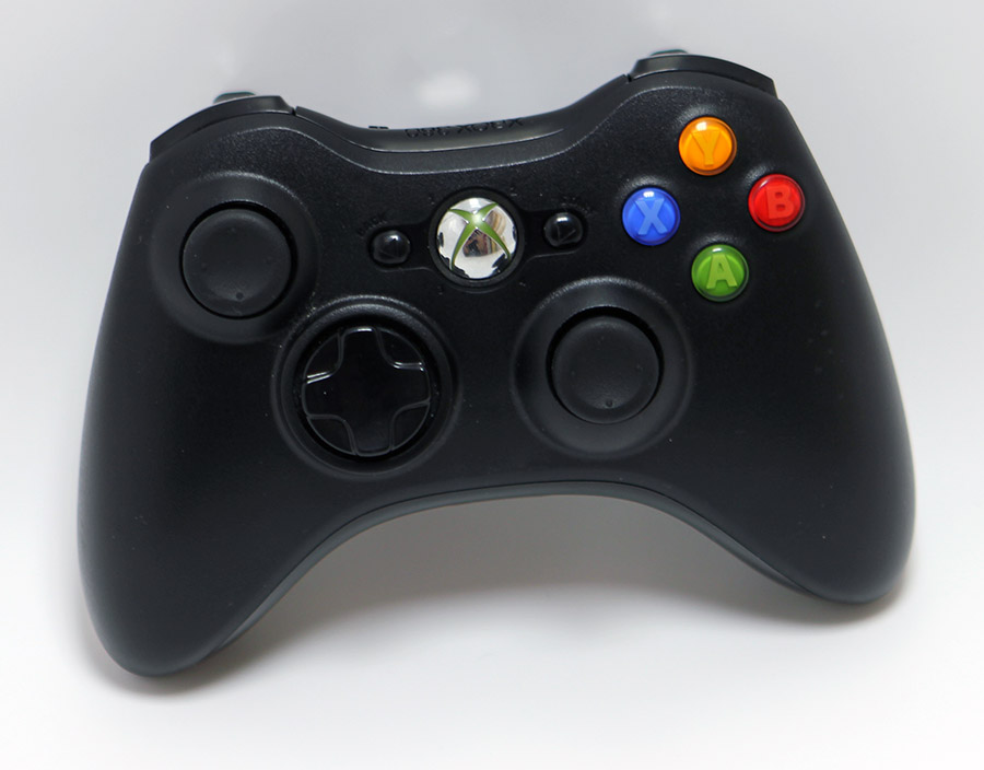 Ovladač: XBOX 360