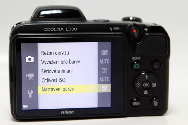 NIKON COOLPIX L330