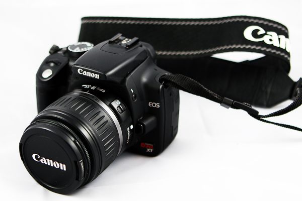 Canon REBEL XT (EOS 350D)