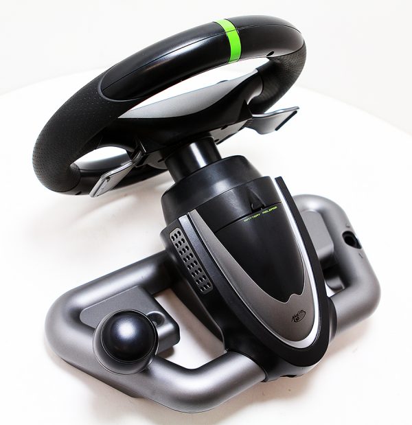 Mad Catz Wireless Racing Wheel
