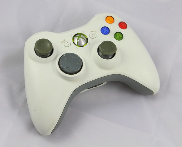 Xbox 360 Slim + Kinect