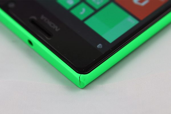Nokia Lumia 735