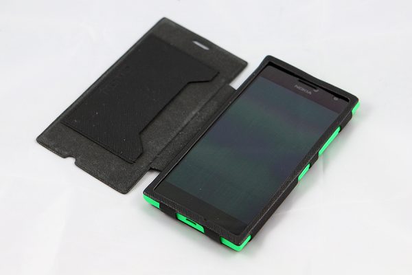 Nokia Lumia 735