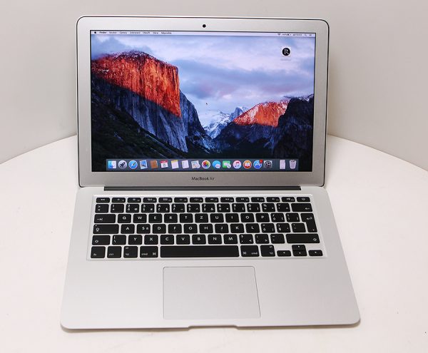 Apple MacBook Air 13 mjve2cz/a