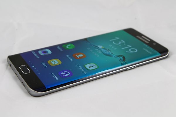 Samsung Galaxy S6 edge +