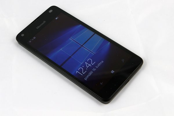 Microsoft Lumia 550