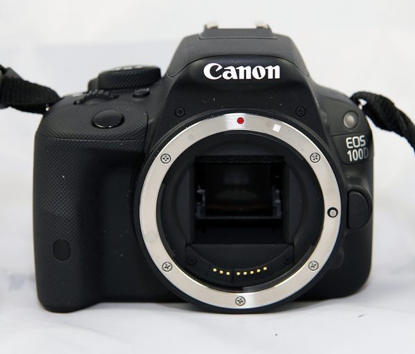 Canon EOS 100D