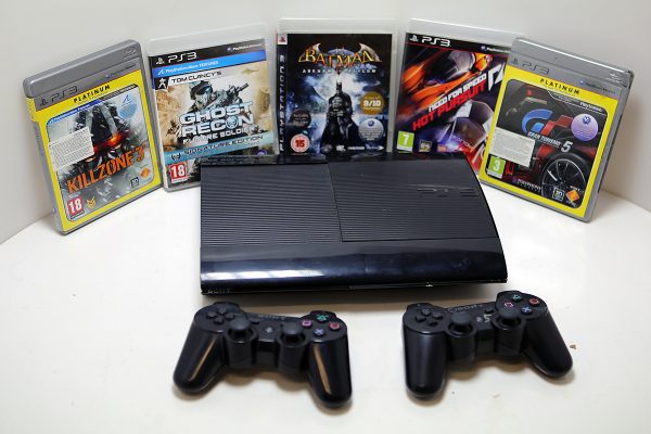 Sony PlayStation 3 SuperSlim 500GB