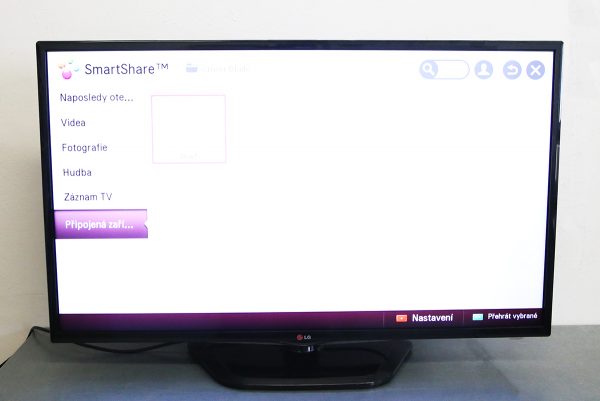 LG 42LN570S