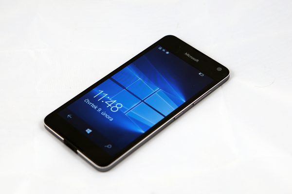 Microsoft Lumia 650