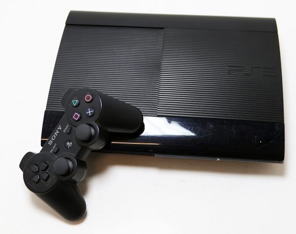 Sony PlayStation 3 SuperSlim 12GB