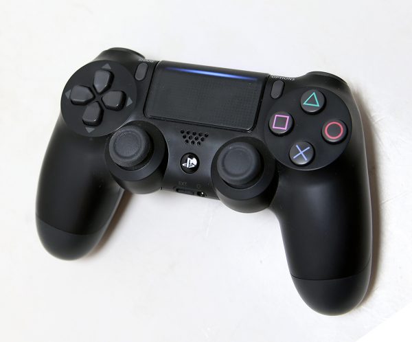 Sony PS4 Slim