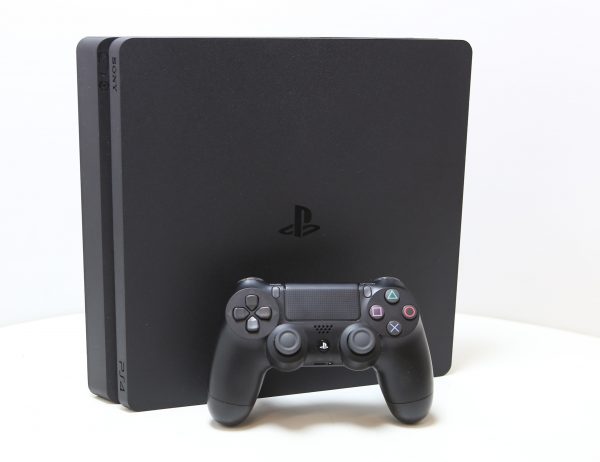 Sony PlayStation 4 Slim