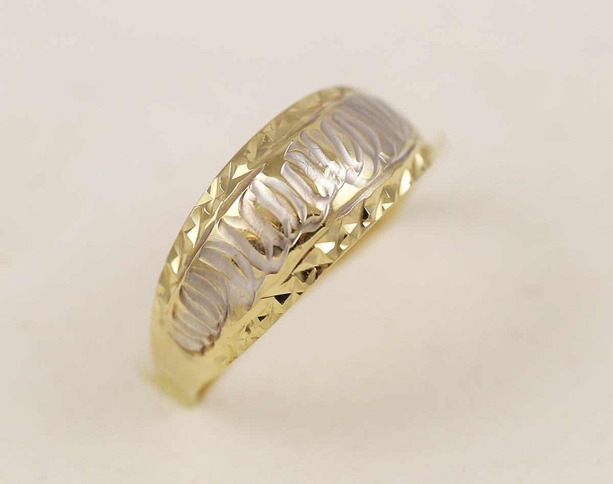 Prsten žluté a bílé zlato