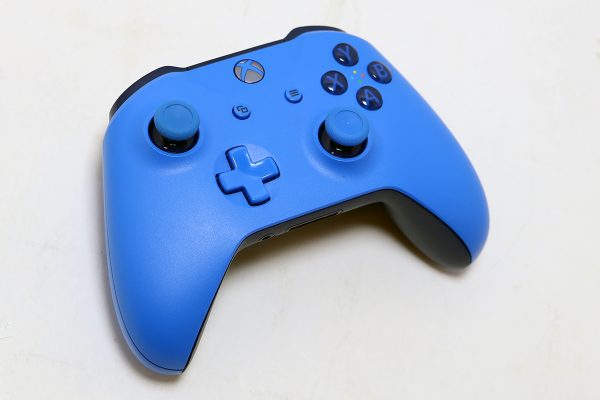 Ovladač pro XBOX ONE