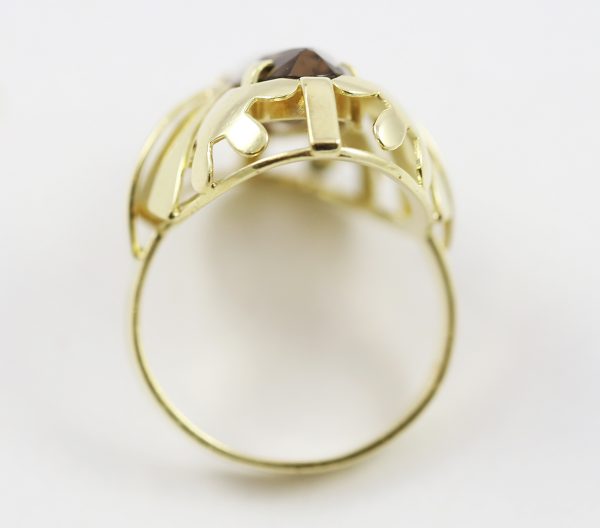 Barokní prsten se světle hnědým kamenem