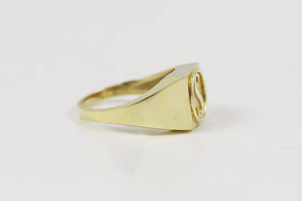 Prsten s monogramem s
