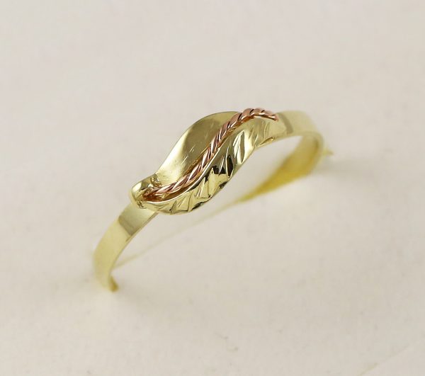 Prsten celozlatý list
