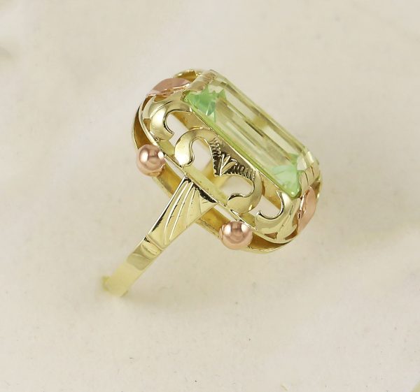 Barokní prsten zelený kámen