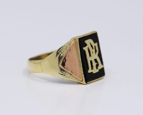 Zlatý pánský prsten s monogramem