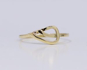 Zlatý prsten elegance