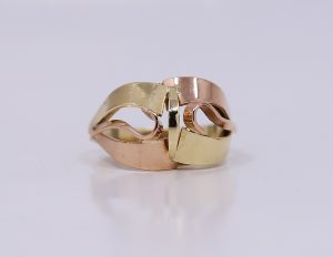 Zlatý prsten elegance dvou barev