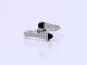 Prsten Cleo s diamanty MARLI New York