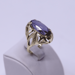 Prsten fialový kámen