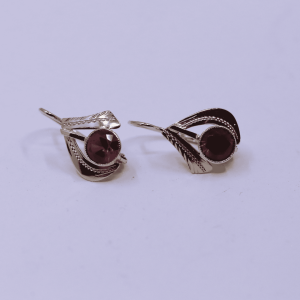 Náušnice červený kámen