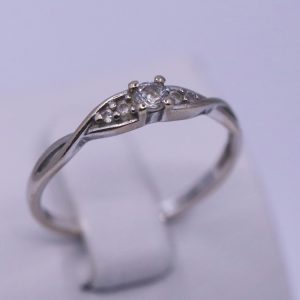 Prsten minimalistický