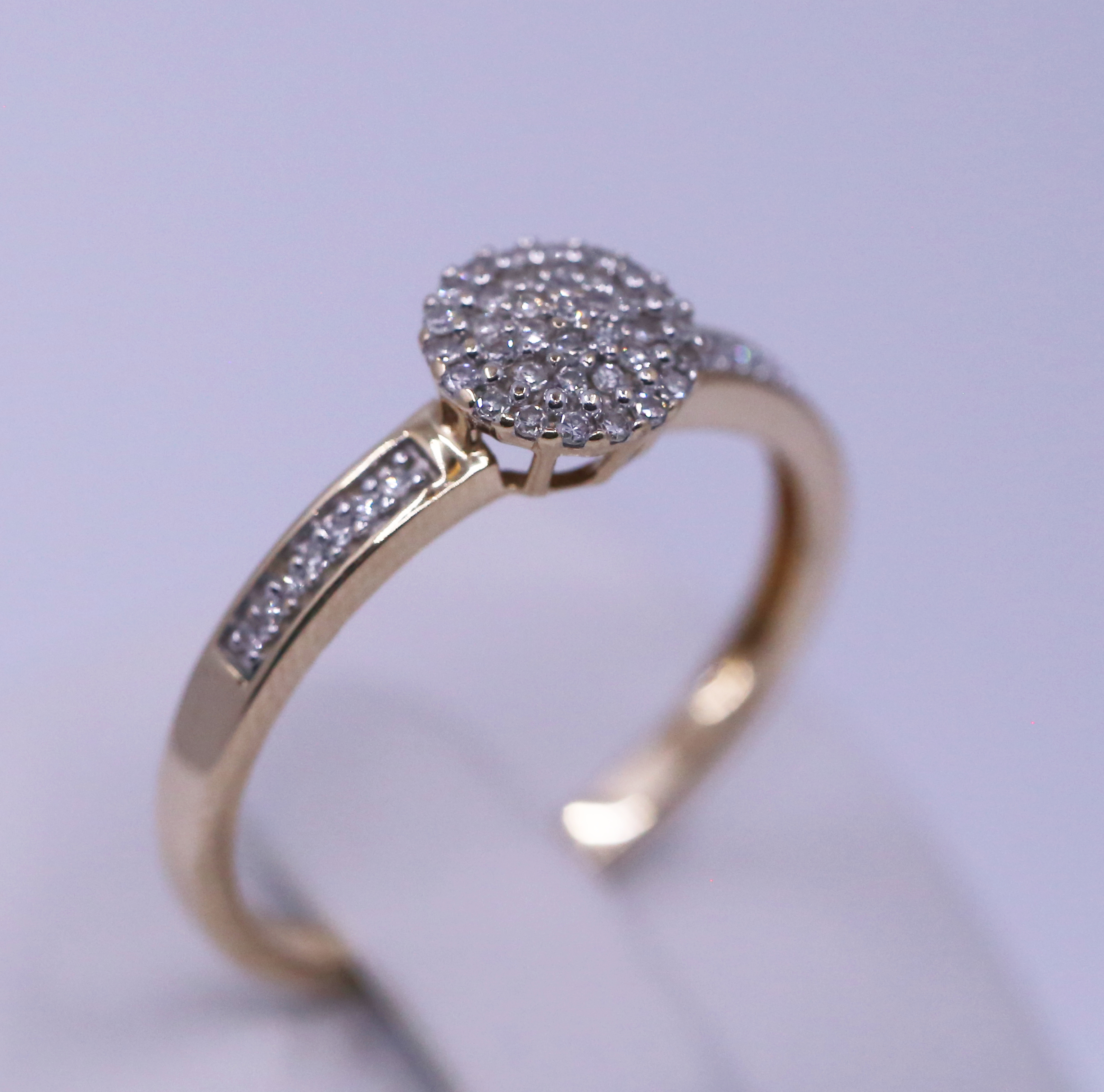 Prsten s diamanty lux