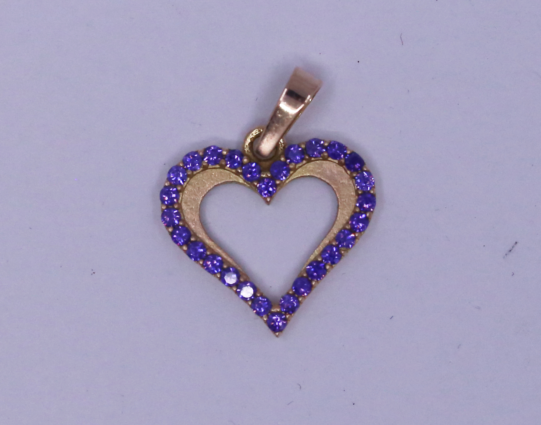 Přívěšek fialové srdce