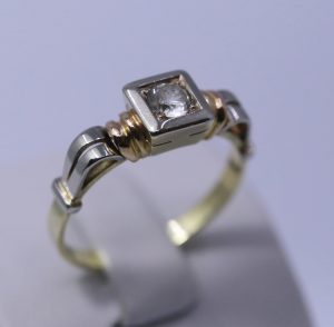 Prsten retro elegance