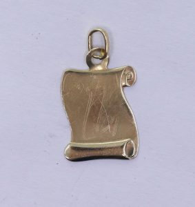 Zlatý přívěsek L 14k – 0,52g