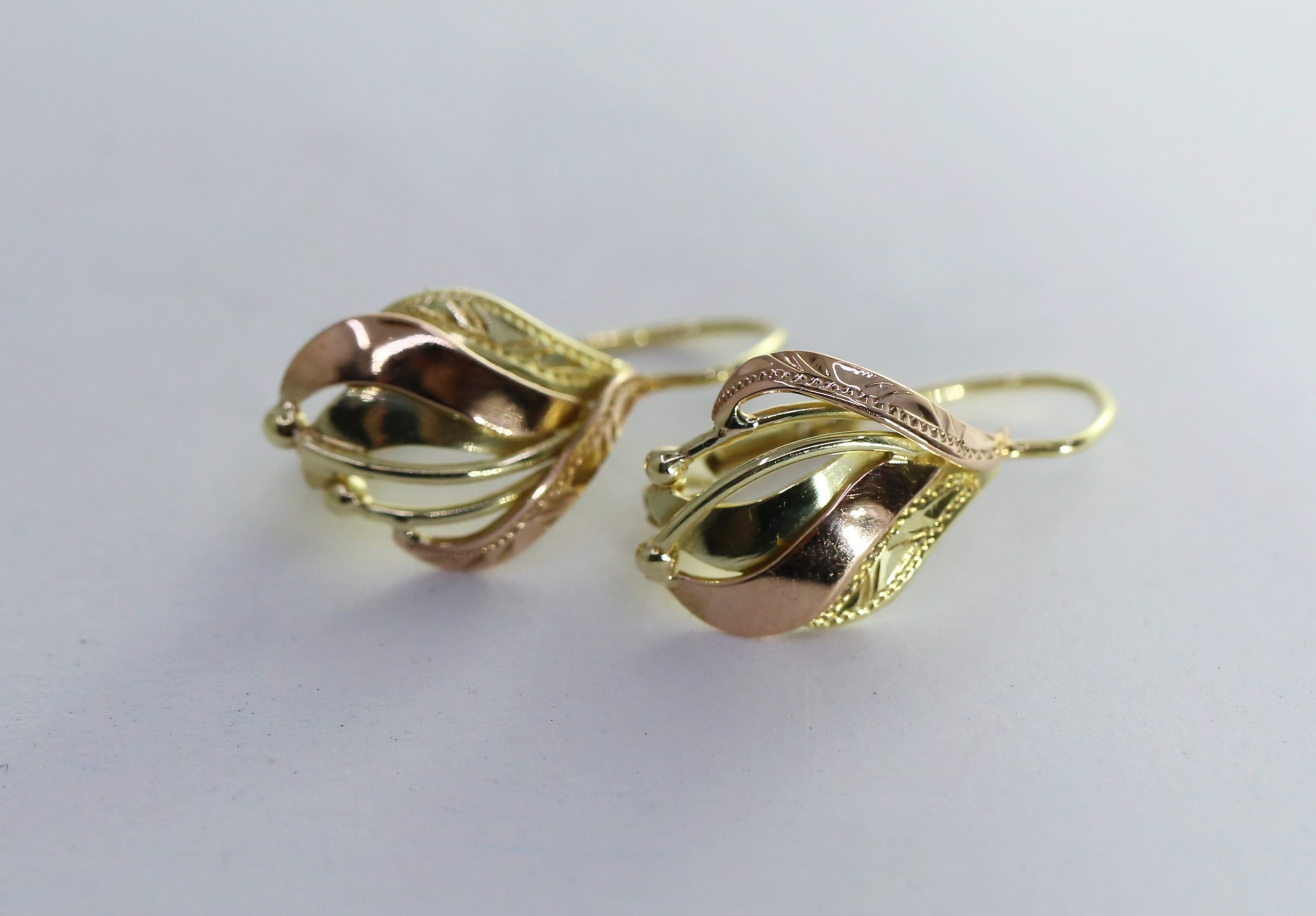 Zlaté náušnice elegance 14k – 2,66g