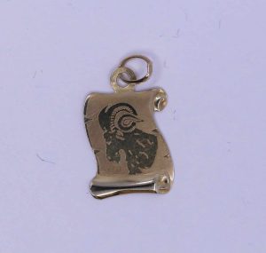 Zlatý přívěsek kozoroh 14k – 0,58g