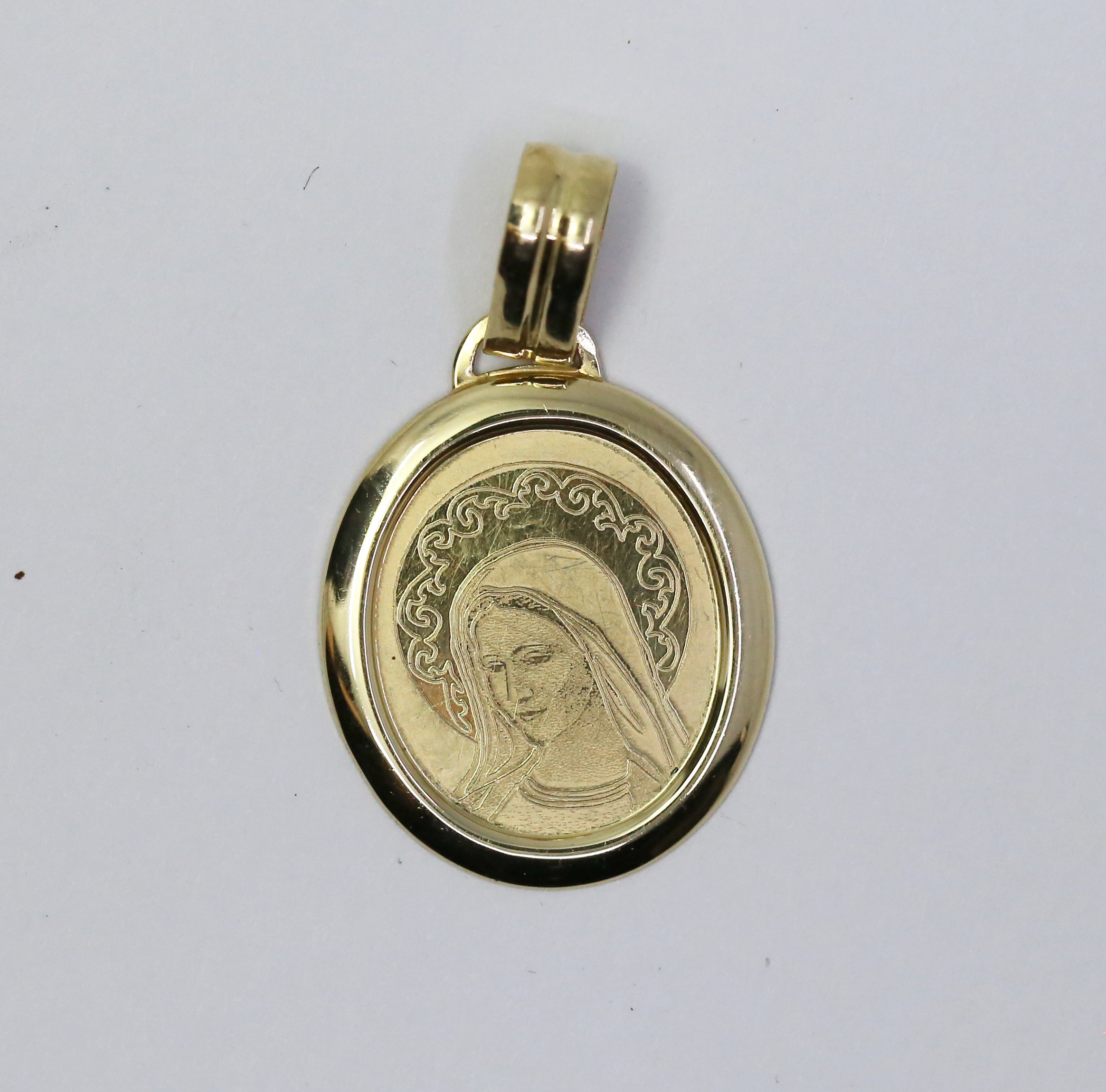 Zlatý přívěsek Marie 14k – 1,42g