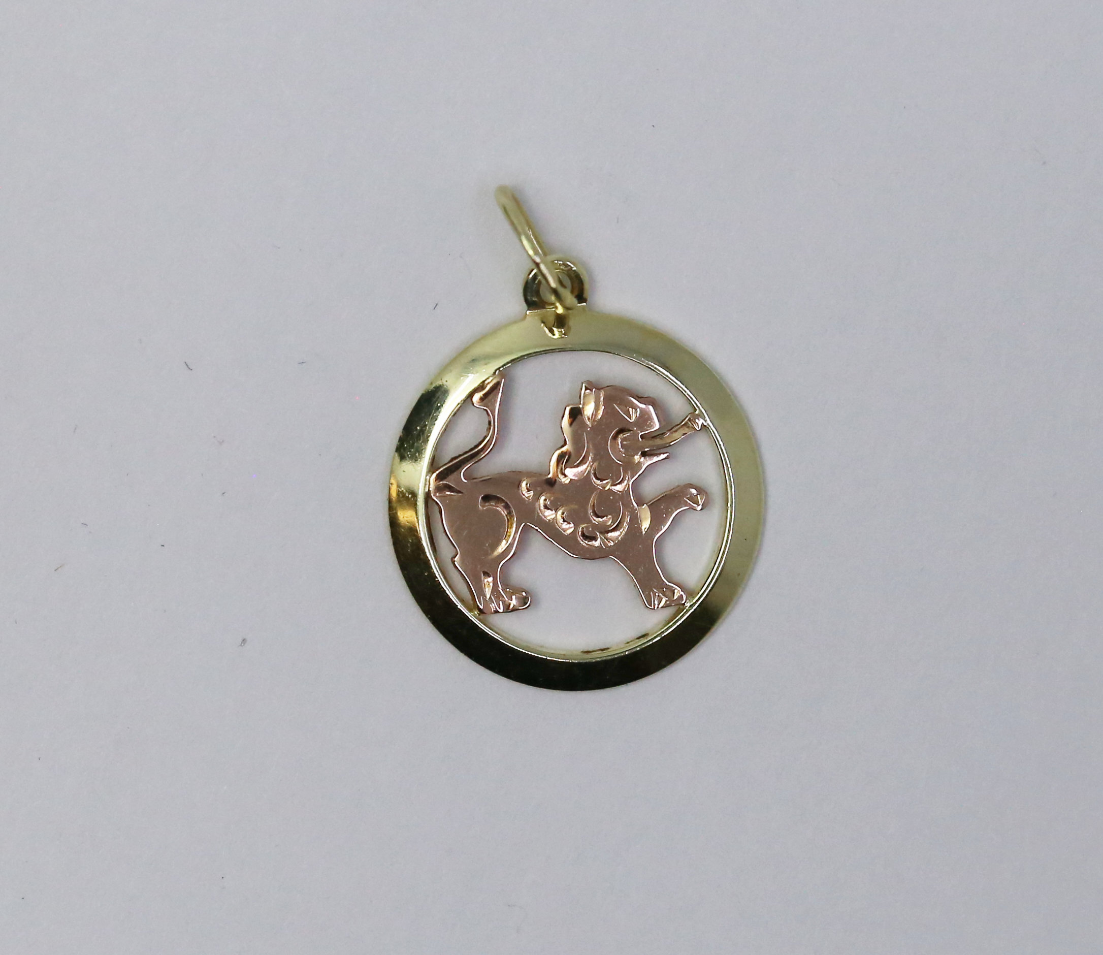 Zlatý přívěsek lev 14k – 0,91g